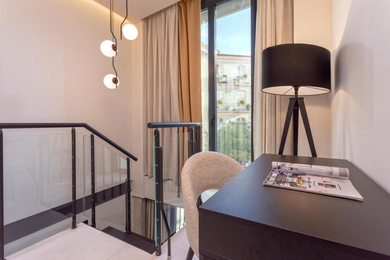 Magnificent Renovated 2Bd 2Bth Duplex With Backyard - City Centre Μάλαγα Εξωτερικό φωτογραφία